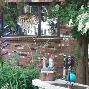 Meet your Posher, Sally